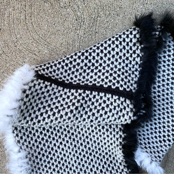 Melanie Lyne Knit Rabbit Fur Infinity Scarf - Picture 8 of 10